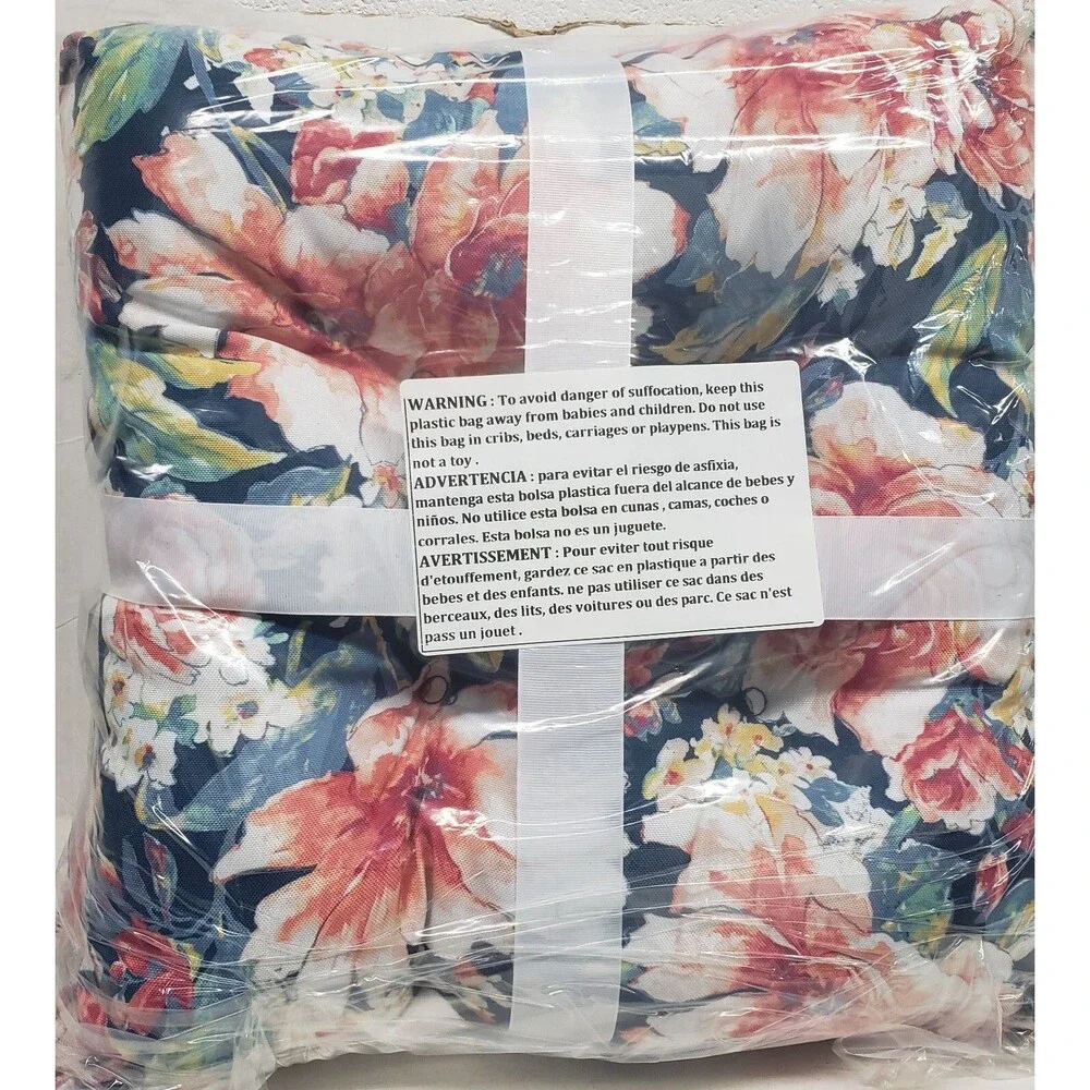 2 THICK REVERSIBLE CUSHION CHAIR PADS w/ties (18